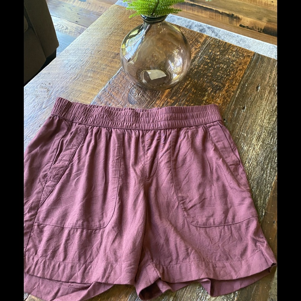 LAST CHANCE ❤️SONOMA ❤️ EUC Soft Linen Shorts